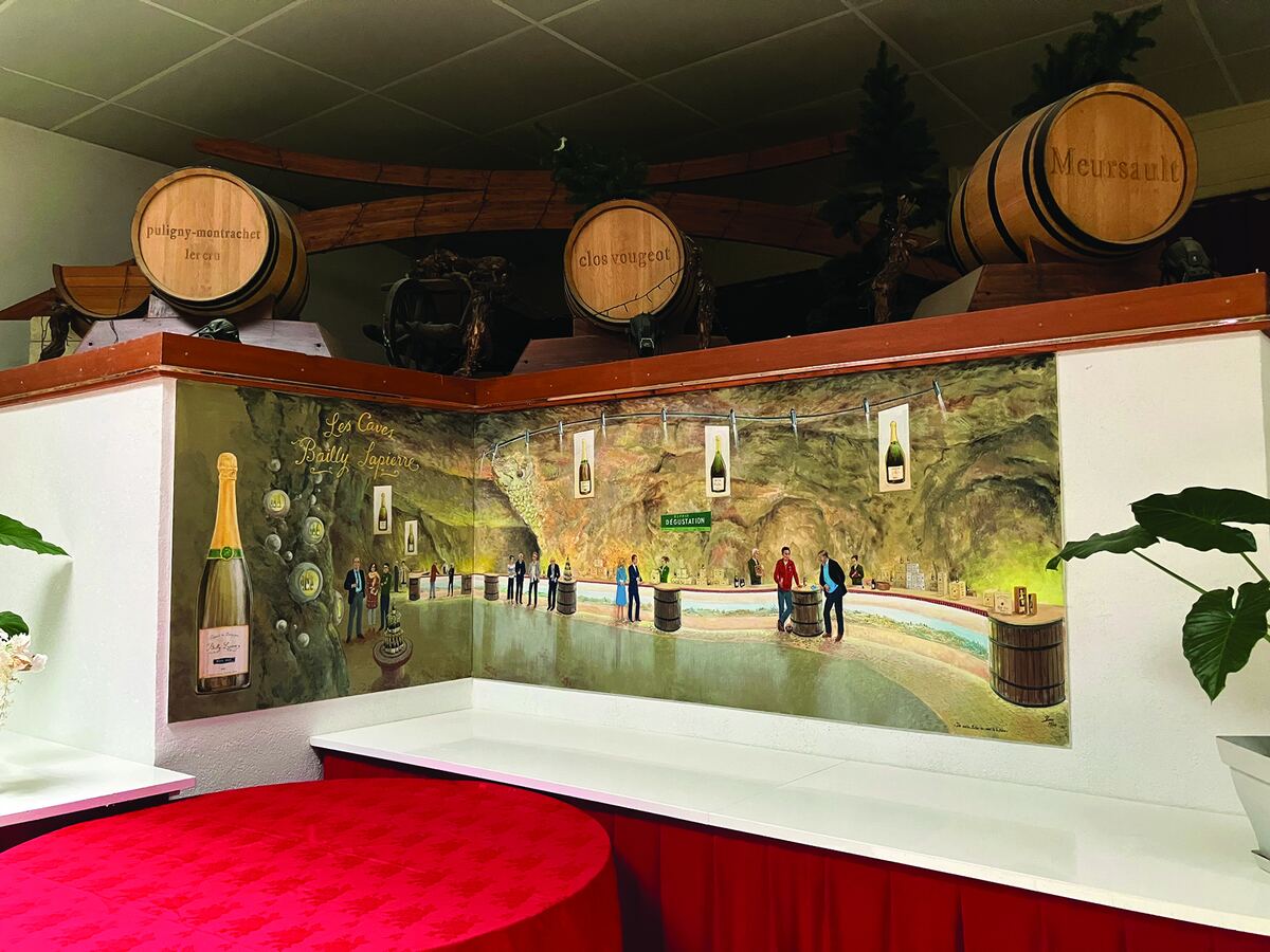 Fresque des caves Bailly Lapierre